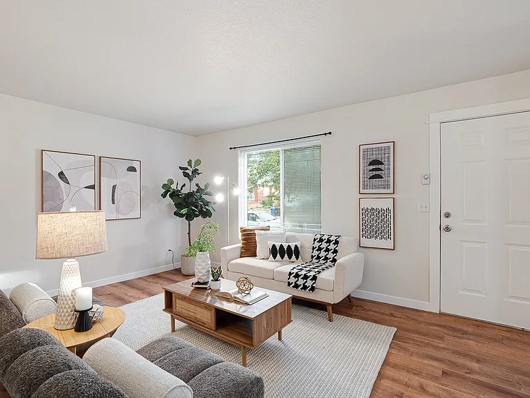 6303 SE Woodstock Blvd #1 — Photo 23