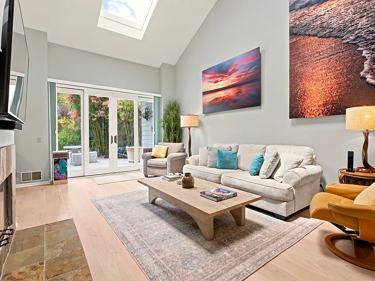 4 Rincon Point Ln — Photo 23