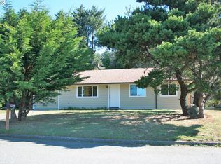 30365 Driftwood Dr, Gold Beach, OR