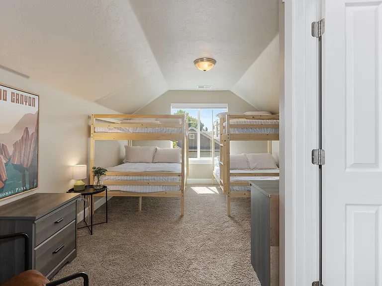 2598 E Decameron Ln — Photo 35