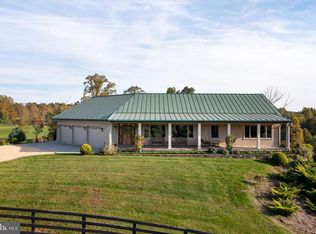 1805 N Poes Rd, Flint Hill, VA 22627