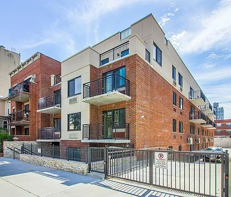 Rented by Keller Williams NYC | media 23