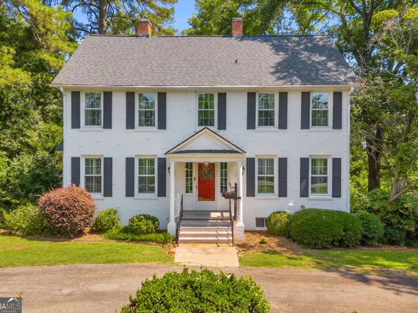 495 Shankle Hts, Commerce, GA 30529