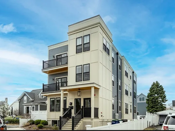 39 Murdock St Unit 2, Somerville, MA 02145