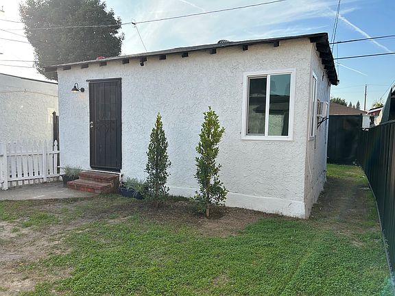 2nd image of 11003 Duncan Ave