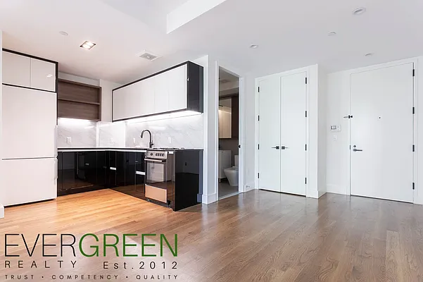 Rented by Emes Homes Realty LLC | media 31