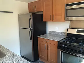 Rented by Skyline Group Real Estate