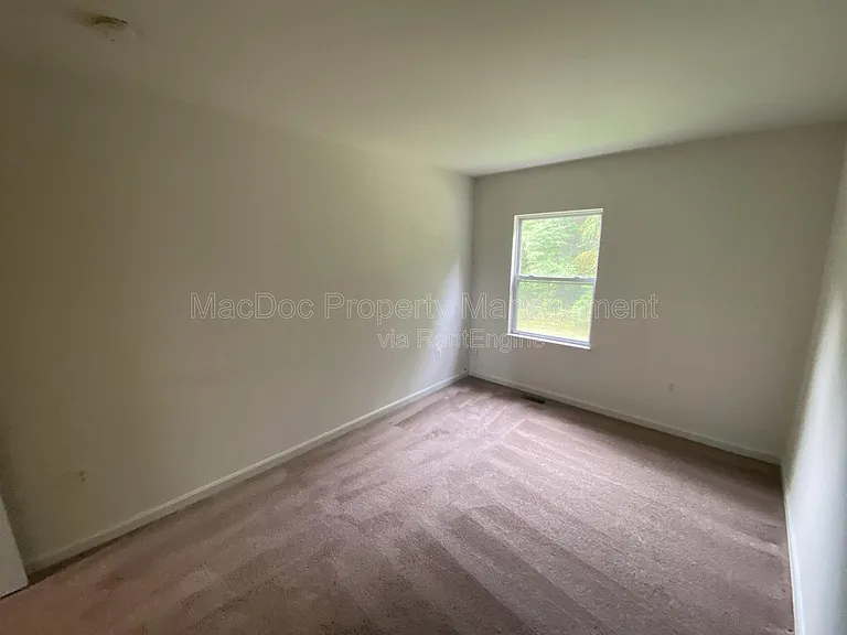 10910 Coreys Way — Photo 22