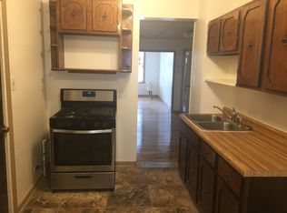 139 President St, Troy, NY 12180