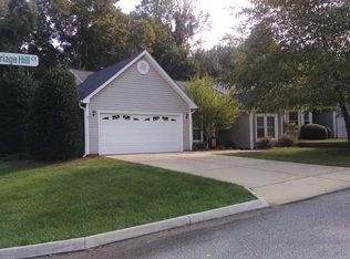 1 A Carriage Hill Ct, Greensboro, NC 27410
