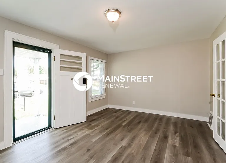 607 Lindsay Ave — Photo 7