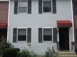 2 N Park St, Biddeford, ME 04005