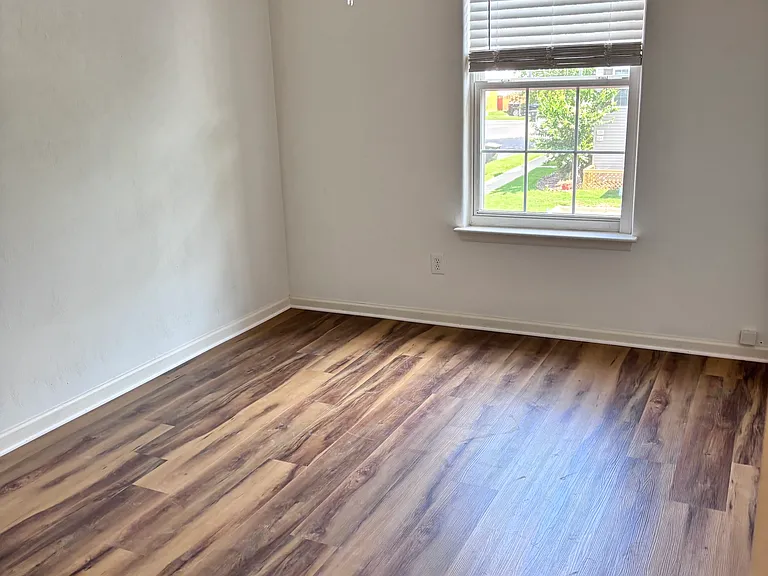 100 White Cedar Ln — Photo 16