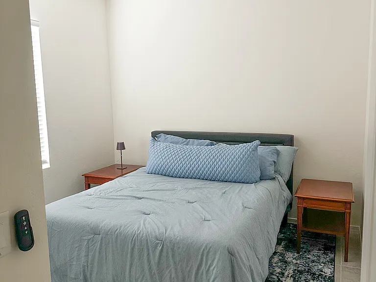 2373 E Alonso Dr — Photo 11