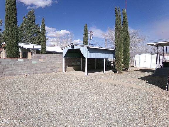 3rd image of 1005 N Flagstaff Ave