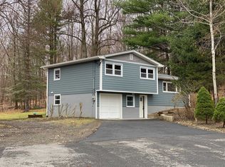 31 Amato Ln, New Paltz, NY 12528