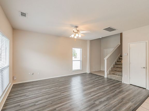 5th image of 6333 Claire Dr