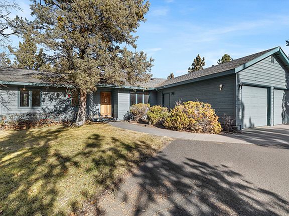 5th image of 63545 Deschutes Market Rd