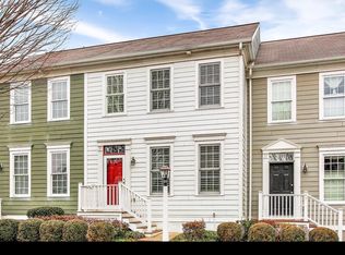 37 Summer Ln, Mechanicsburg, PA 17050