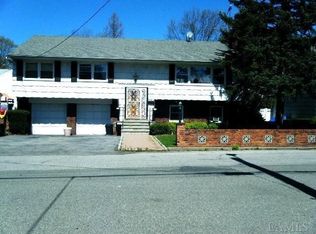 35 Fieldcrest Rd, Yonkers, NY 10707