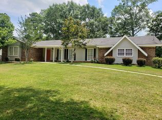 1317 Cambridge Rd, Dothan, AL 36305