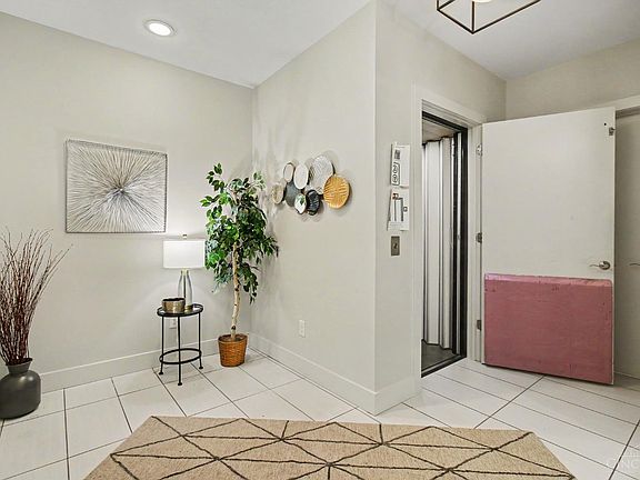 3rd image of 436 Boal St
