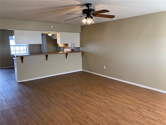 5th image of 5313 Northridge Blvd