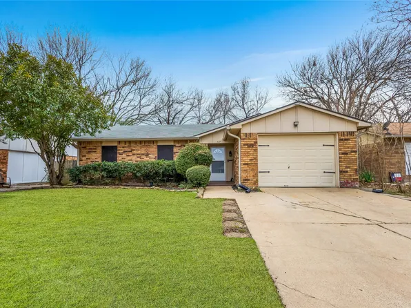 517 Forestwood Dr, Forney, TX 75126