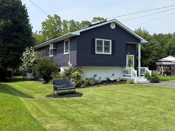 607 Heard Avenue, Maybrook, NY 12543