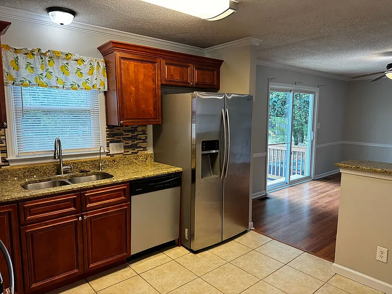 1862 Geiberger Dr — Photo 11