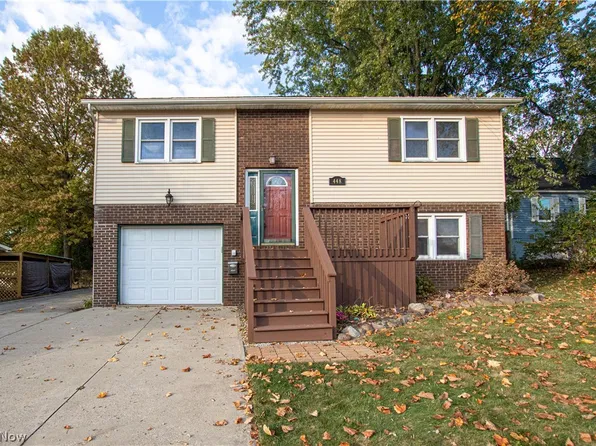 448 Fernwood Ave, Wadsworth, OH 44281