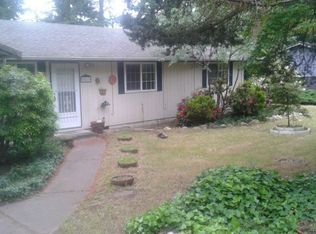 8827 13th Ave NE, Olympia, WA 98516