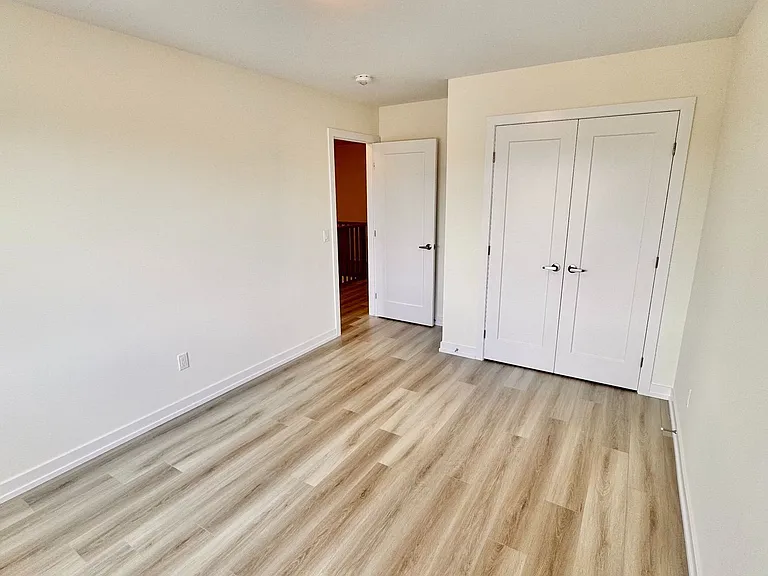 86 Valley Trail Pl — Photo 13