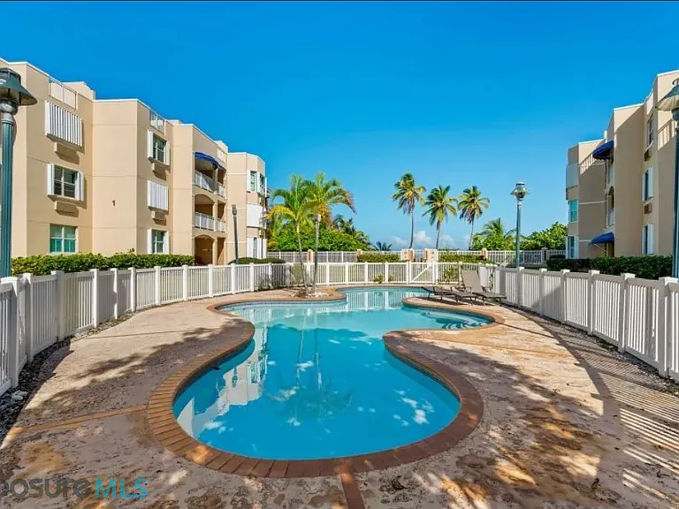 - Islabela Beach Resort #- — Photo 19