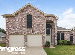 1138 Pheasant Dr, Midlothian, TX 76065