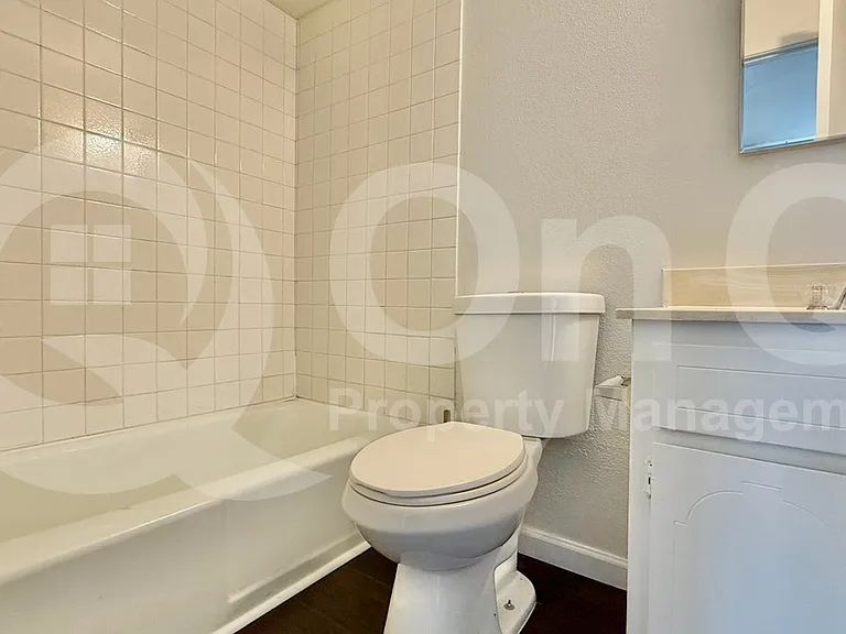 12602 N 21st Ave — Photo 22