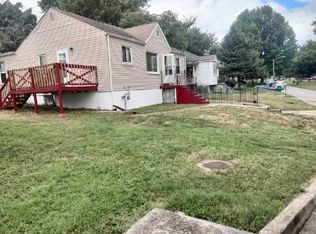 7004 Greenhaven Dr, Saint Louis, MO 63136