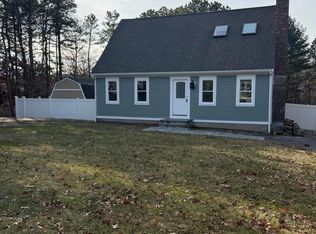 35 Claulise Lane, Mashpee, MA 02649