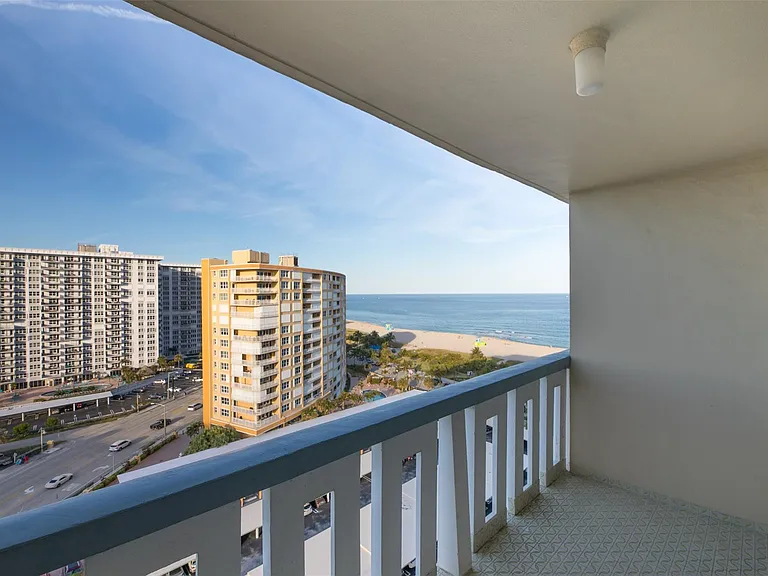 305 N Pompano Beach Blvd #1403 — Photo 26