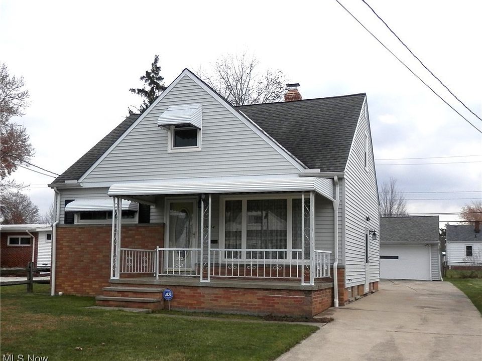 1st image of 30054 Robert St