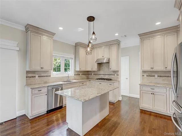 11 Lillian Ln — Photo 6