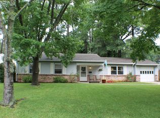 3244 Lakecrest Rd, Virginia Beach, VA 23452