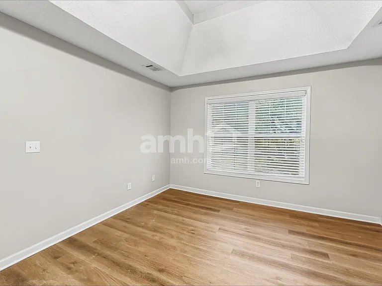 3618 Craggy Perch — Photo 8