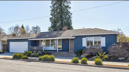 1206 Johnson St Photo 1
