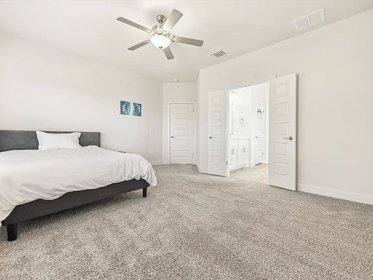 806 Dayton Dr — Photo 17