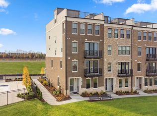 42746 Dalcarnia Ter, Ashburn, VA 20147