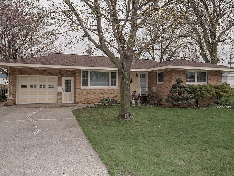 1st image of 2044 Plainfield Ave