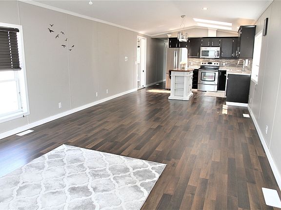 5th image of 9207 82nd St #170