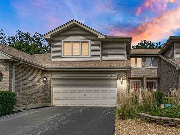 2nd image of 16447 Nottingham Ct