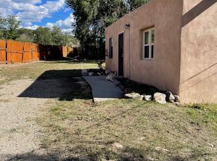 7128 Highway 518, Ranchos De Taos, NM 87557